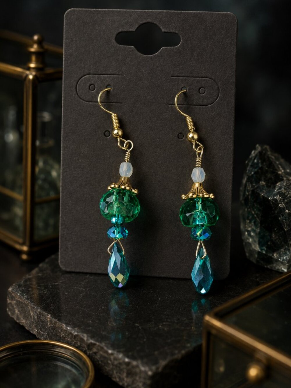 JB Originals – Urania -  Uranium Glass Necklace & Earring Set - Picture 8 of 17